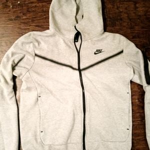 MEN'S NIKE SPORTSWEAR TECH FLEECE JACKET IN GREY